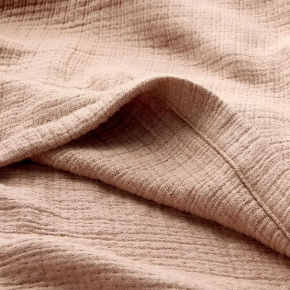 Casaluna lightweight matelasse